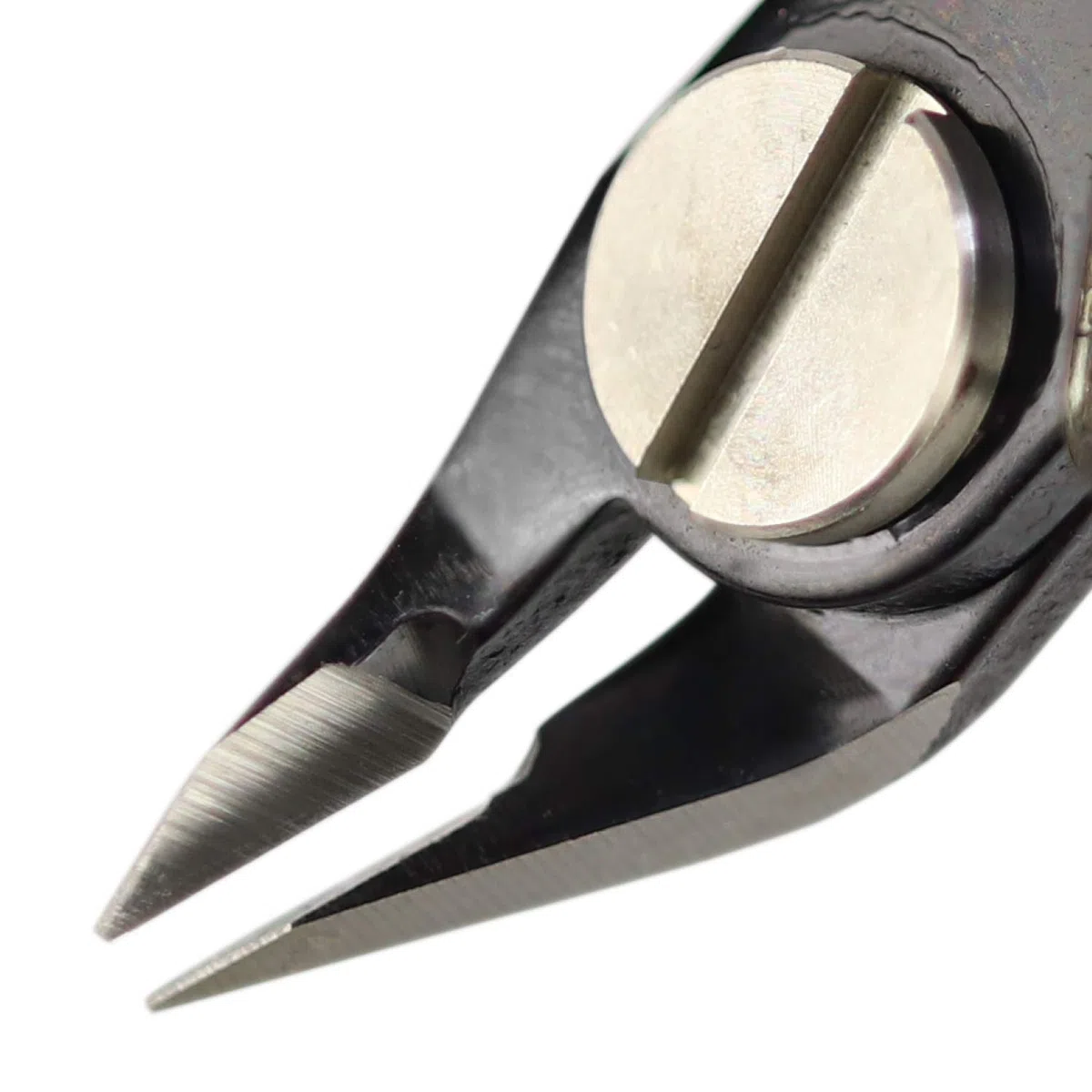 Cortadores de componentes empotrados, mandíbulas superfinas (cuello desplazado). Fabricado en Japón. ENGINEER NZ-12G