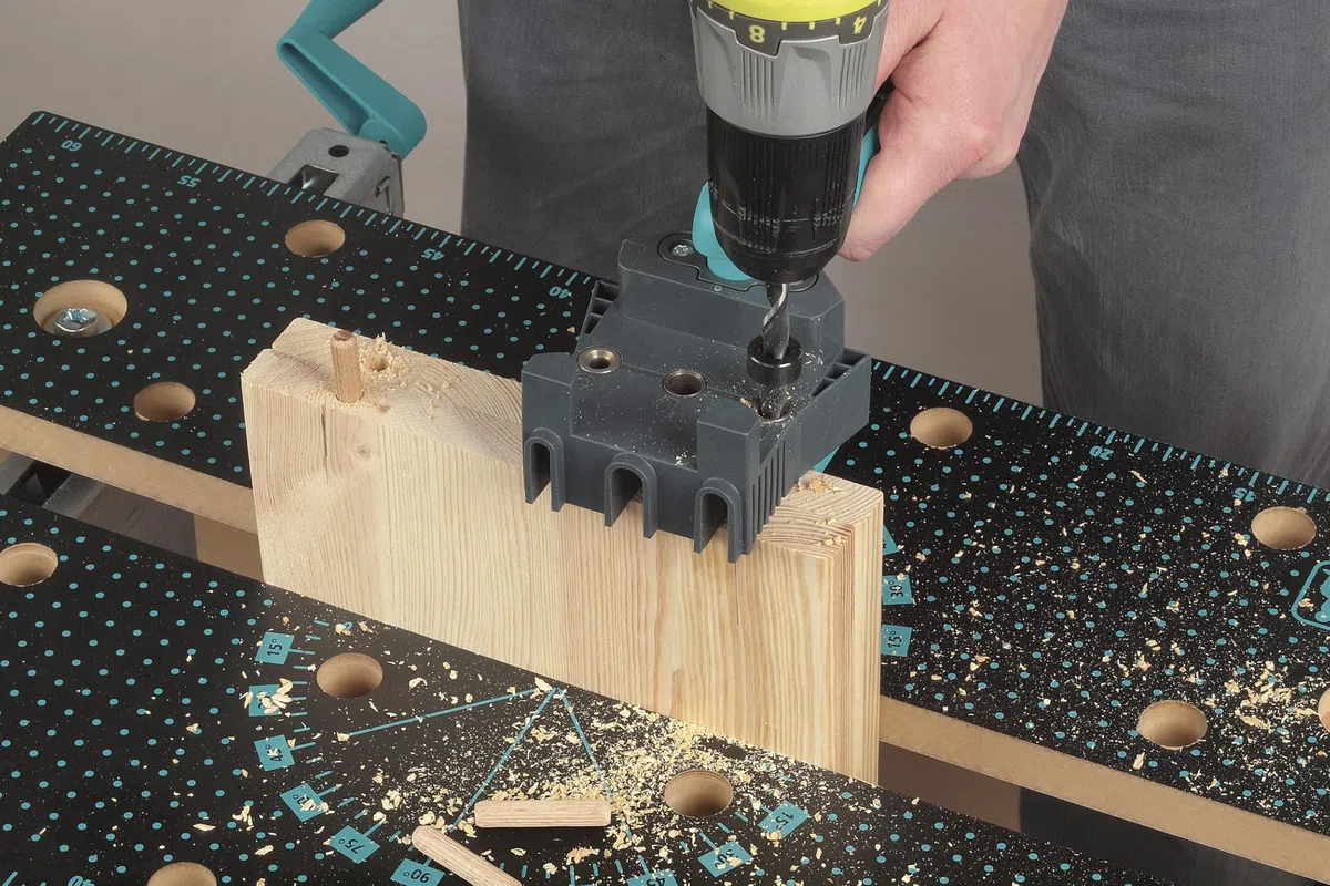 wolfcraft Maestro para espigado para ensamblar madera I 4640000 I Accesorio para uniones perfectas en T, de rincón y uniones de superficies de tablas I Para espigas de madera de 6, 8, 10 mm diametro