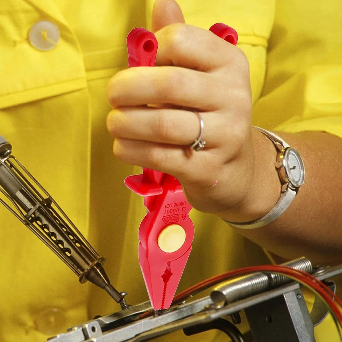 Alicates planos de plástico aislante, 1000 V, pinzas planas de plástico resistentes a alta presión, herramientas de mano para la instalación de instrumentos y la interrupción del circuito
