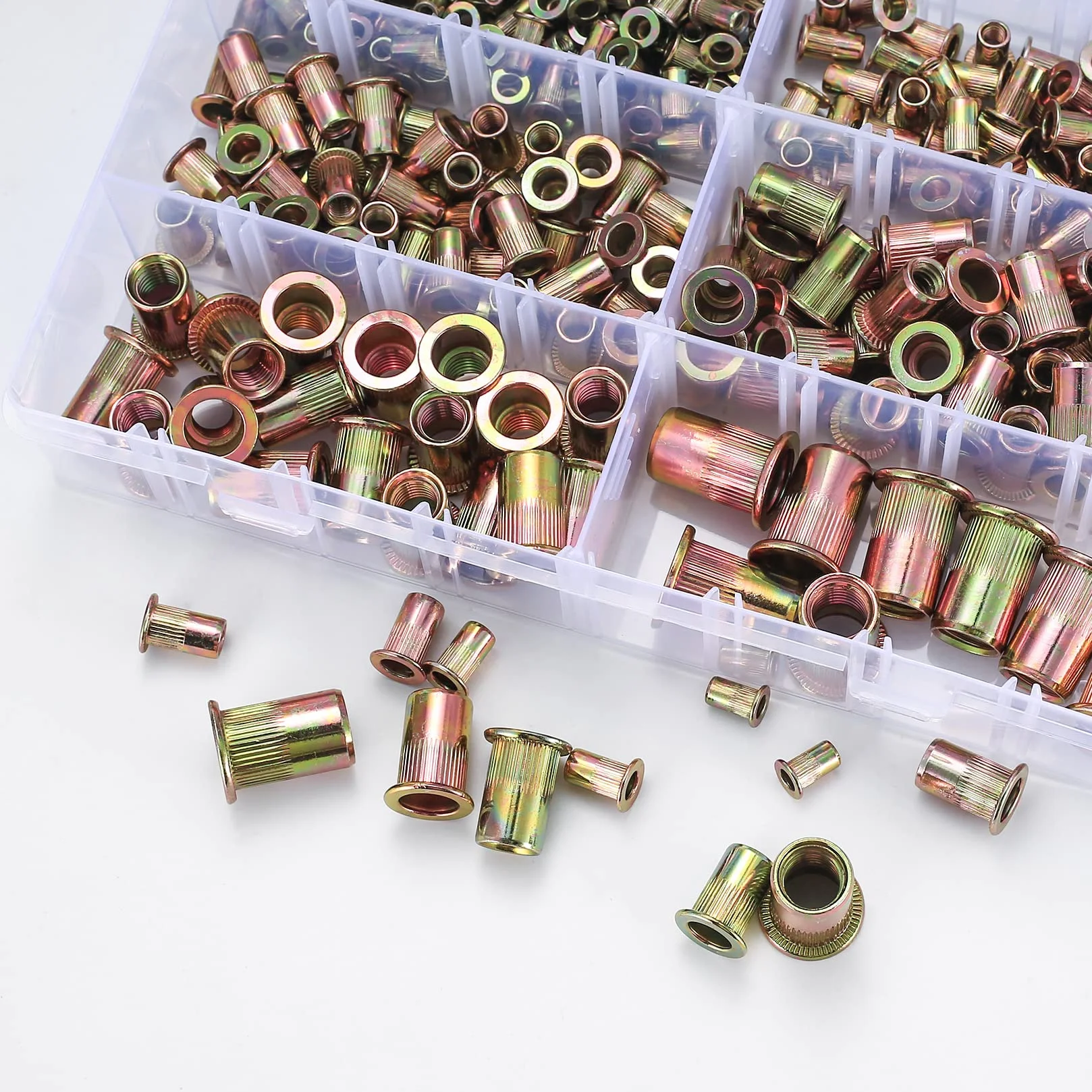 300 tuercas remachables de acero al carbono cincado – M3/M4/M5/M6/M8/M10 | Resistente, duradero y anticorrosivo. 6 tamaños aptos para metal, plástico y madera. Incluye caja de almacenamiento práctica.