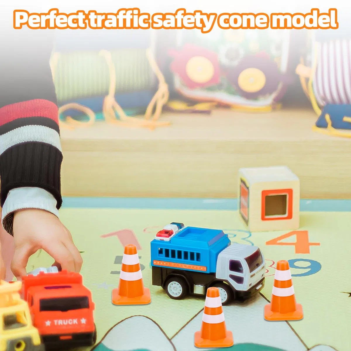 16 Uds Mini Conos de Tráfico, Pequeños Conos Seguridad para Construcción 3,5cm Señales Precaución Diminutas Mini Señales de Seguridad Vial Barricadas para Escenas Callejeras en Miniatura