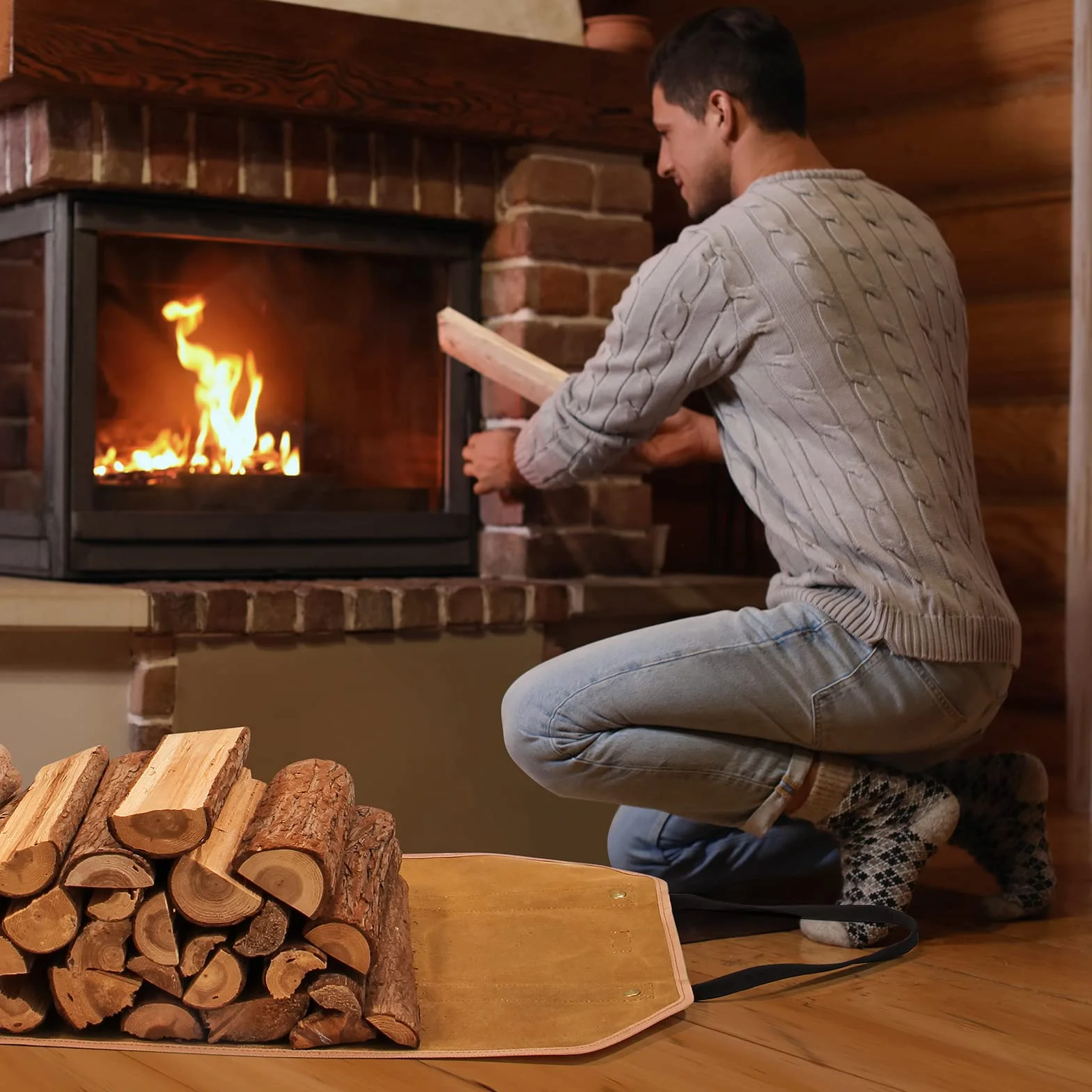 Bolsa grande de lona encerada para leña, 39 x 18 pulg., con asas y soporte de madera resistente para chimenea