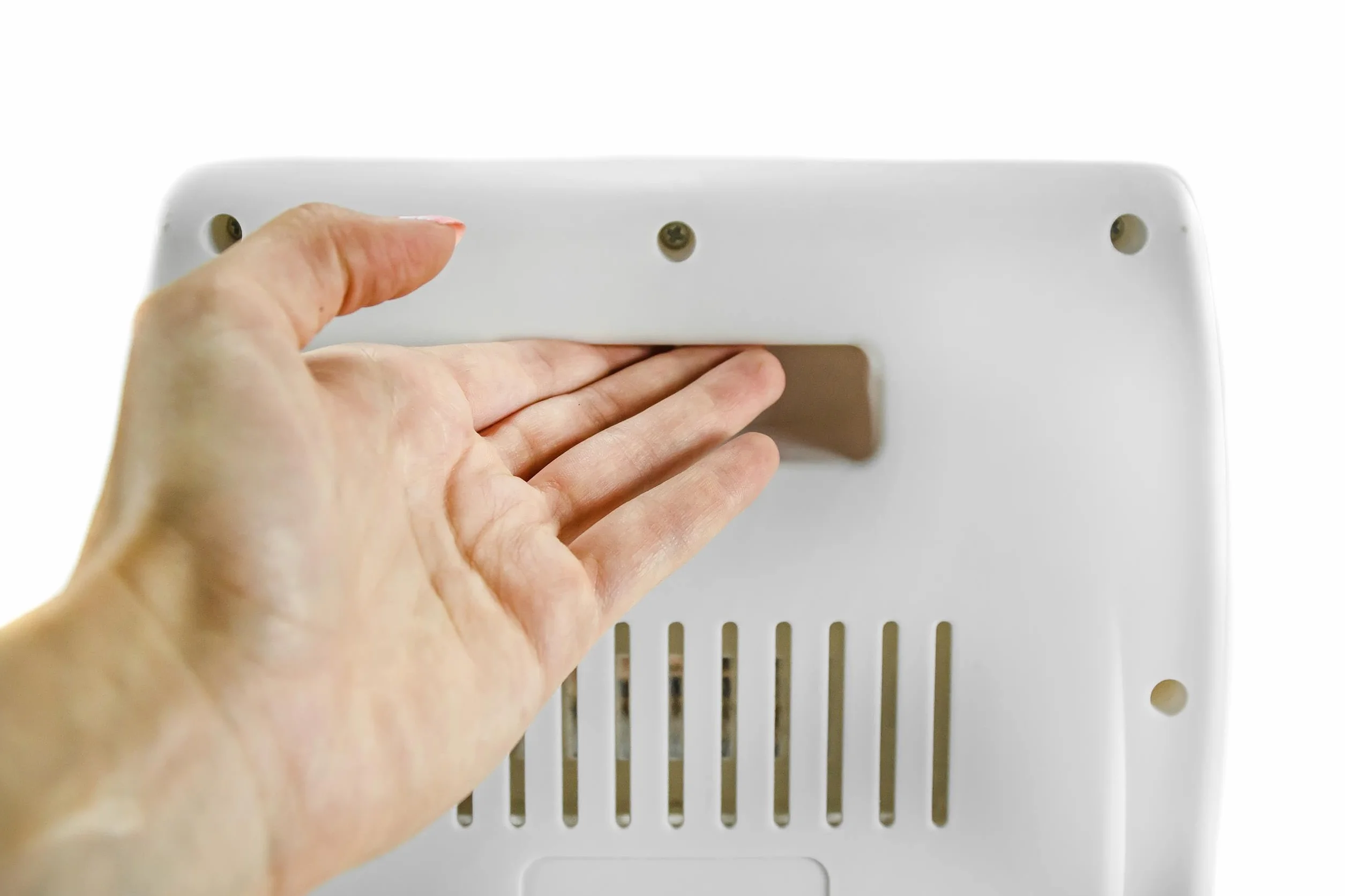 Adler AD7709 Estufa eléctrica de cuarzo portátil, radiador halógeno, 2 niveles temperatura, sistema seguridad, 400/800W