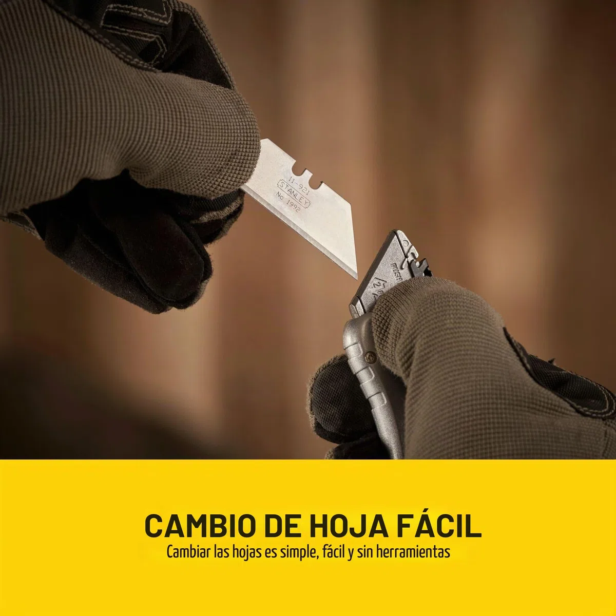 STANLEY Cuchillo de Bolsillo Deslizante, Confiable y Duradero, Para Corte y Recorte Rápido y Fácil, ‎0-10-810